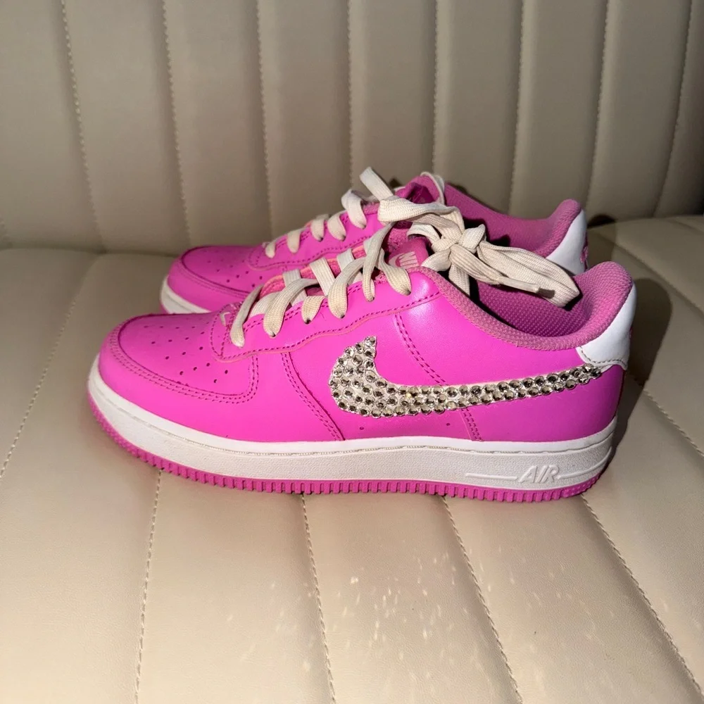 Pink Y2K Bedazzled Nike Sneakers with Rhinestone Swoosh on outside 4Y Barbiecore